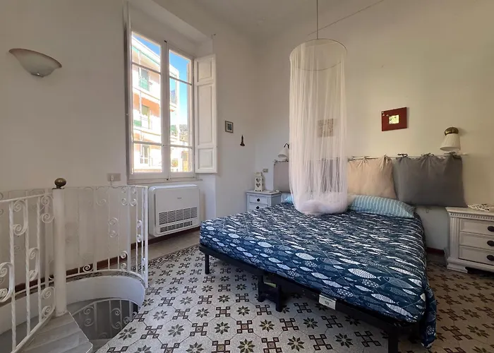 Corso Lejlighed Lerici