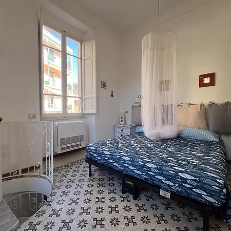 Corso Apartamento Lerici